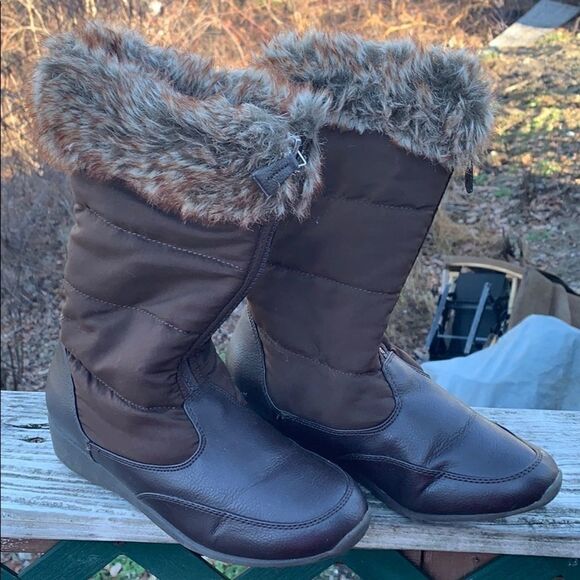 Lands end Faux Lined Winter boots Sz 5Y - Picture 1 of 9